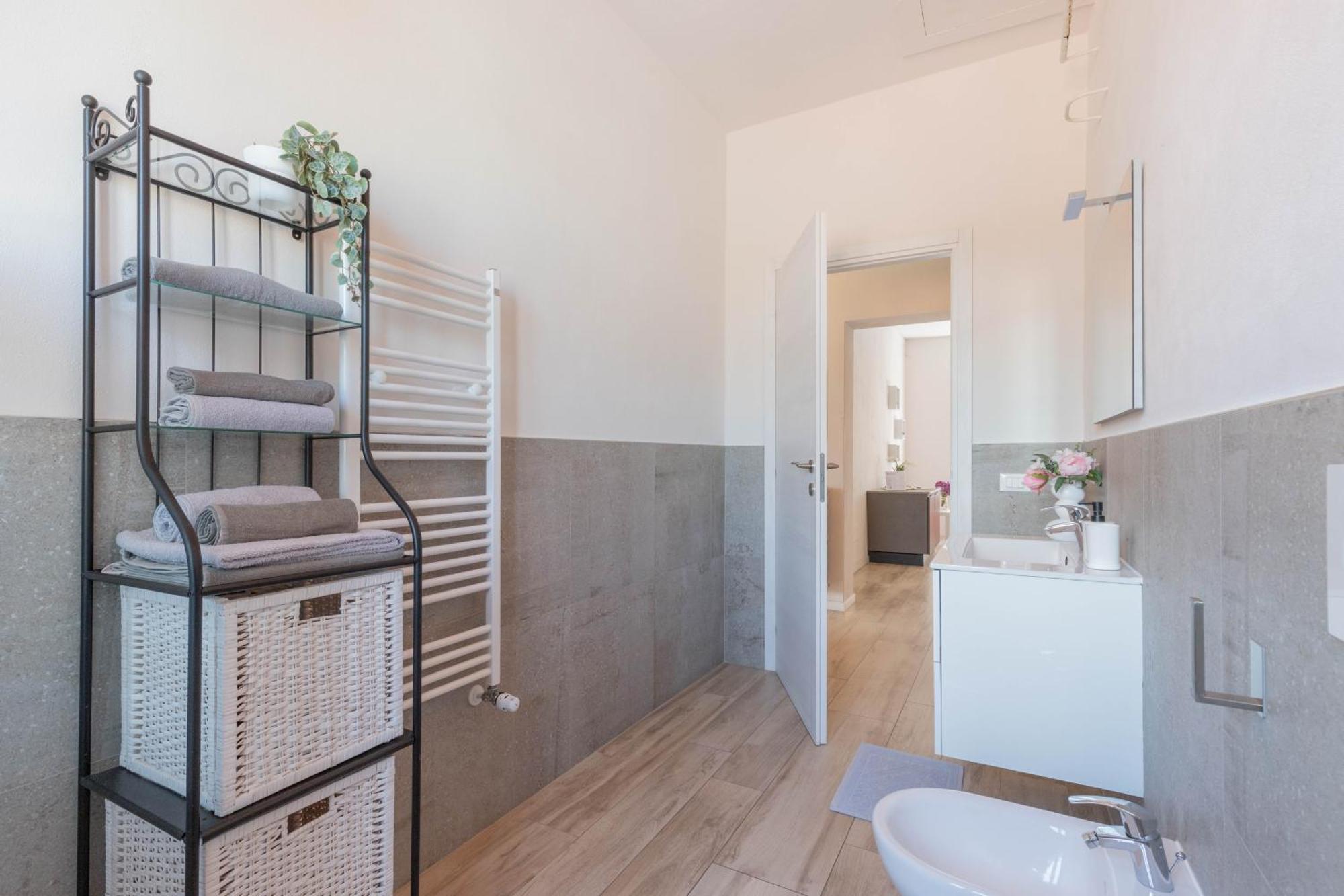 Abbraccio Di Mare- Relax Vicino Al Porto Apartment ลีวอร์โน ภายนอก รูปภาพ